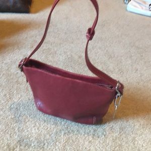 Small Coach bag burgundy color